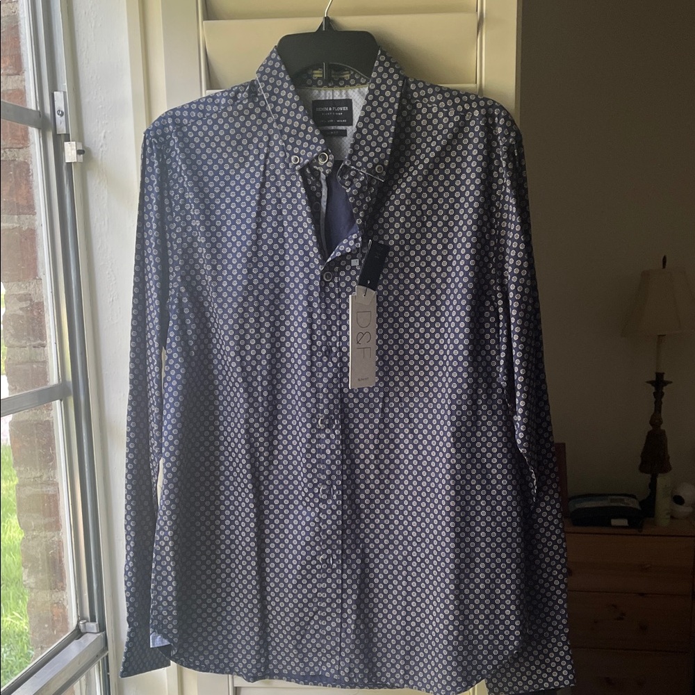 4/$25 SALE NWT Men’s Denim & Flower Blue Long Sleeve Button Down Shirt Large
